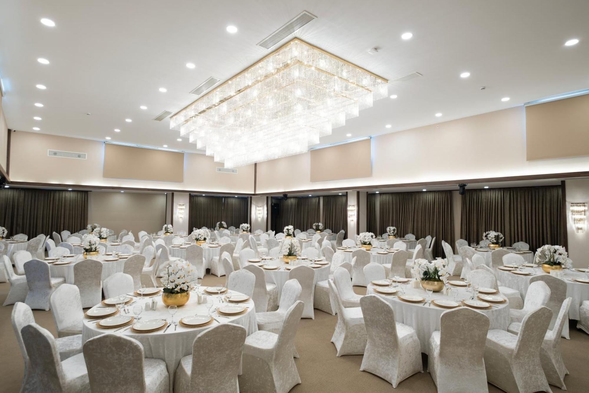Park Dedeman Mersin Marina Ciftlik  Luaran gambar