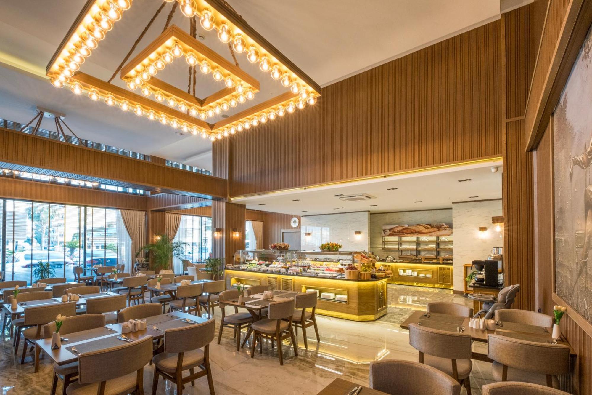 Park Dedeman Mersin Marina Ciftlik  Luaran gambar