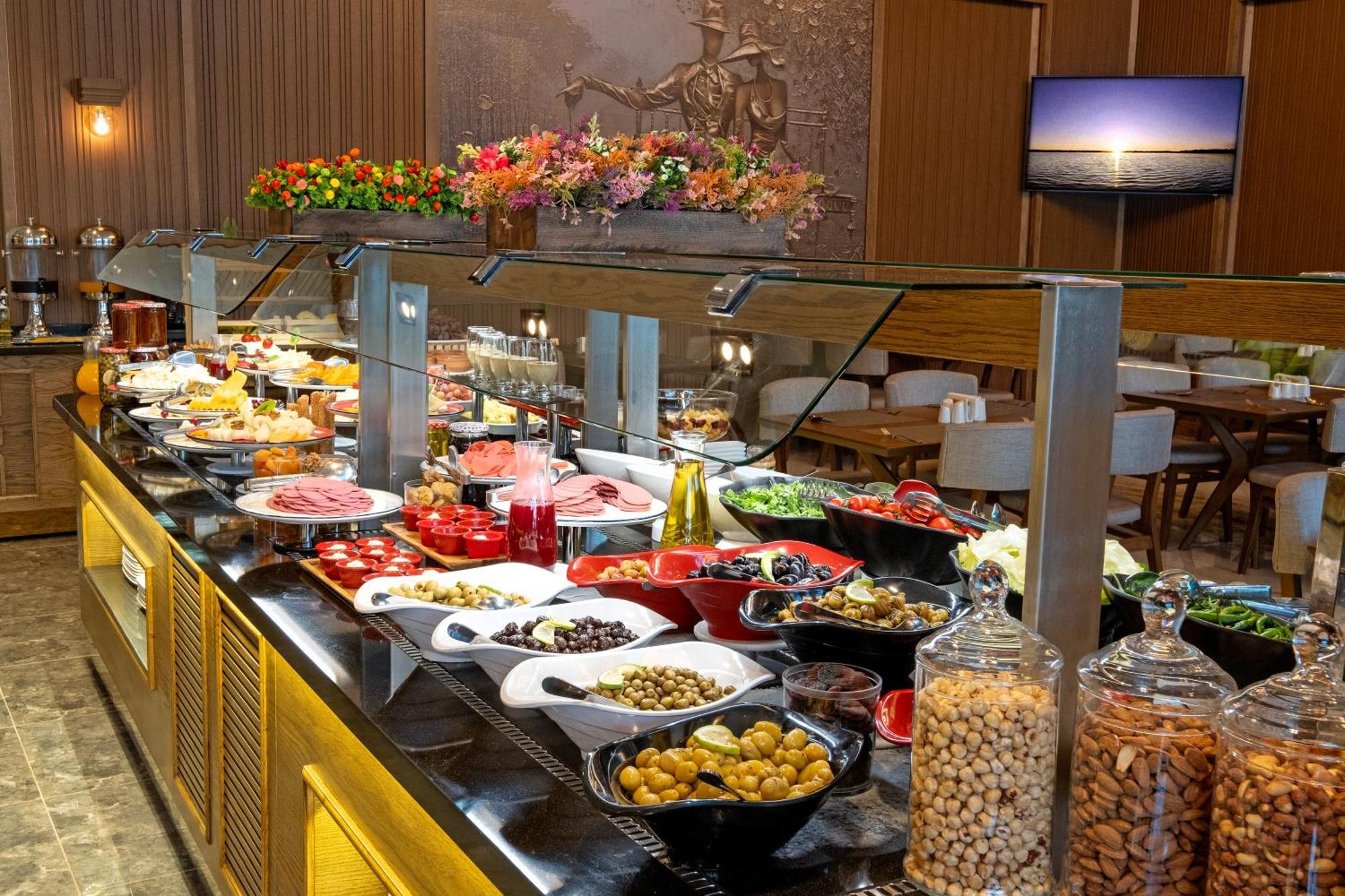 Park Dedeman Mersin Marina Ciftlik  Luaran gambar